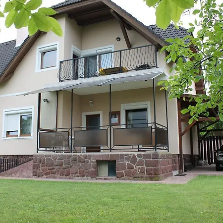 Apartment Marta Balatonalmadi